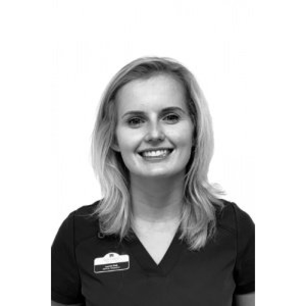 Clinictor - New Street Dental Care - Miss Lauren  Pink
