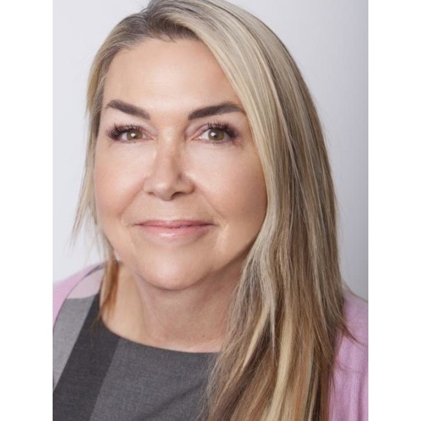 Clinictor - FUE Clinics Hair Transplants Glasgow - Miss Lee