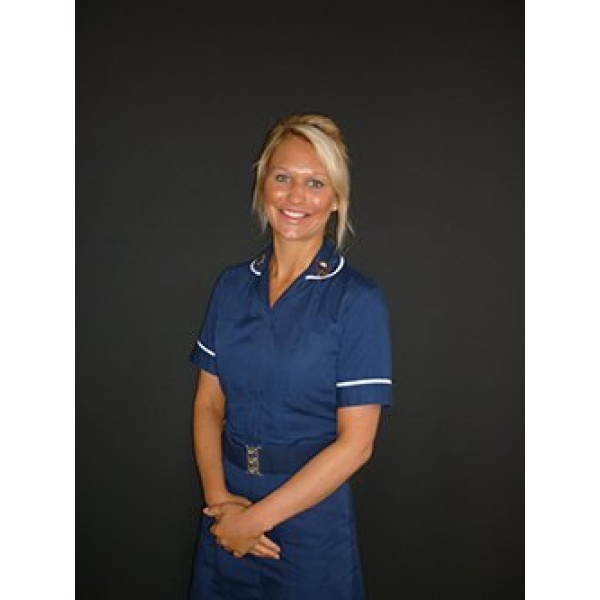 Clinictor - Simon Lee Plastic Surgeon Non Surgical - Miss Lucy Sharratt
