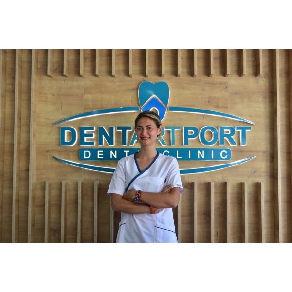 Clinictor - DENT ART PORT DİŞ KLİNİĞİ - Miss NURGÜL ÖZGİRİŞKEN