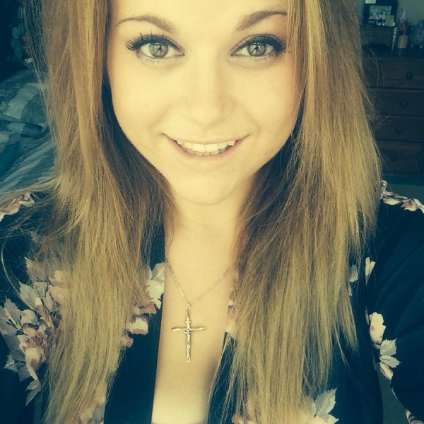 Clinictor - Court Drive Dental Practice - Miss Vanessa  Marchant