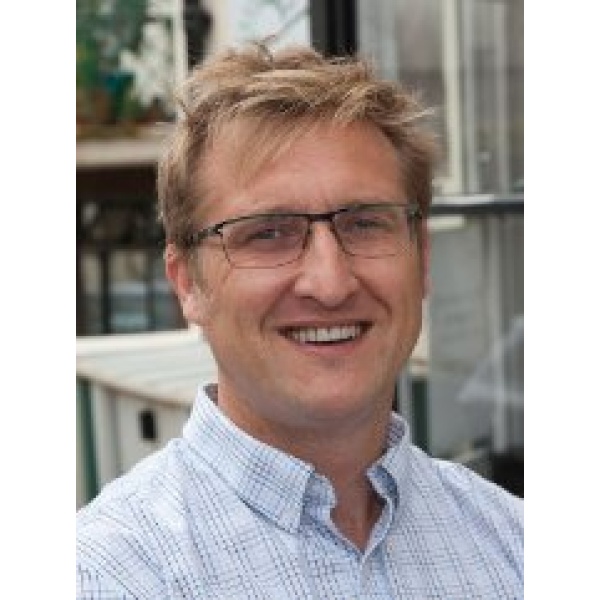 Clinictor - Somerhill Dental Practice - Mr Adam Tabor