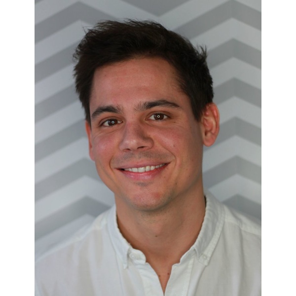 Clinictor - The Dentist Balham - Mr Carlos Jiminez