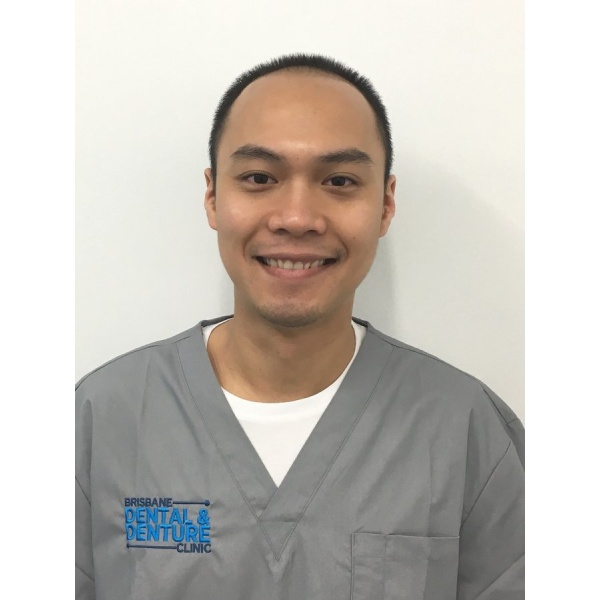Clinictor - Brisbane Dental & Denture Clinic - Mr Chris Maynard
