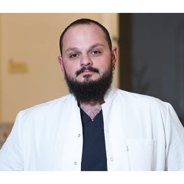 Clinictor - Cosmeticium - Mr Dr. Batu Kurtoğlu