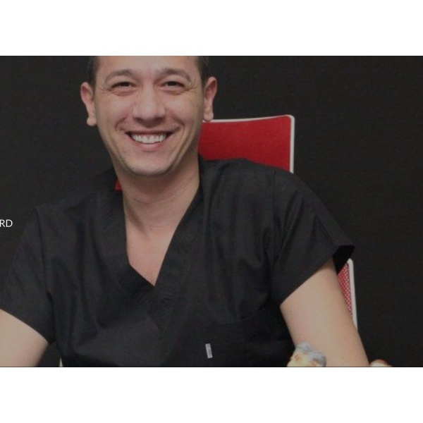 Clinictor - ESTETİK DİŞ HEKİMİM ADSM - Mr ERDAL YAGIZ