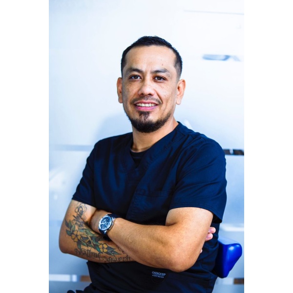 Clinictor - The Prostho Studio - Mr Frank  Amaya
