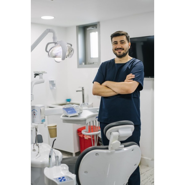 Clinictor - Mandarindent Ağız ve Diş  Sağlığı Polikliniği - Mr Furkan Unal