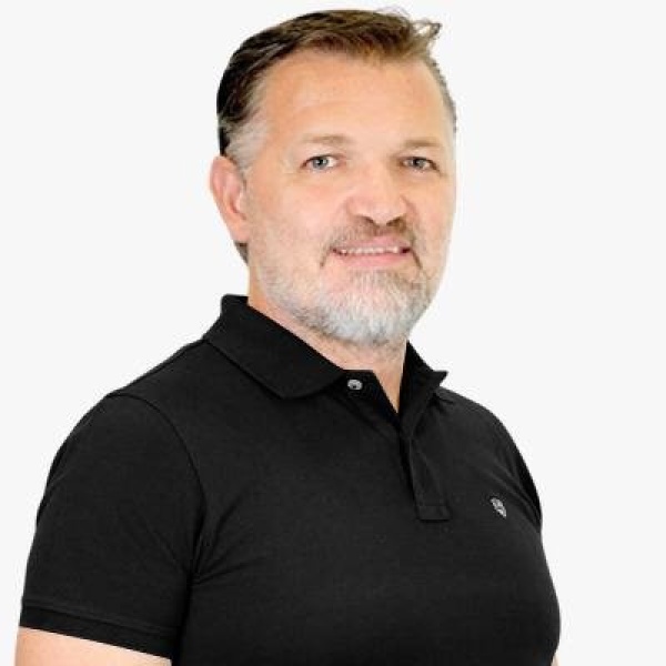 Clinictor - Nanodent Centre Turkey - Mr Hakan Sergio Kutay