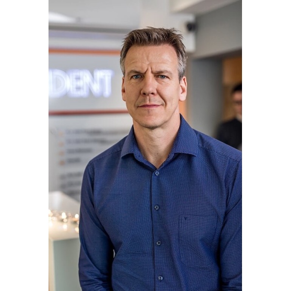 Clinictor - Dental Travel Service - Mr Lars Sinding