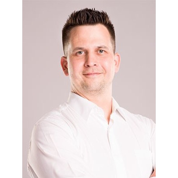 Clinictor - Prague Medical Institute - Plastic Surgery - Mr Milan CHORVAT