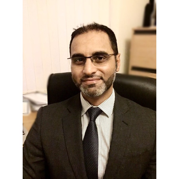 Clinictor - Rutland Cosmetic Clinic - Mr Mo Ibrahim