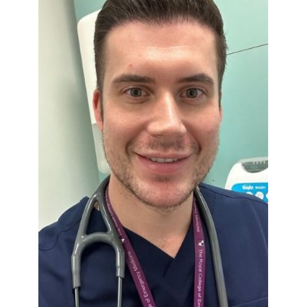 Clinictor - Light Touch Clinic - Mr Nathan Pelling