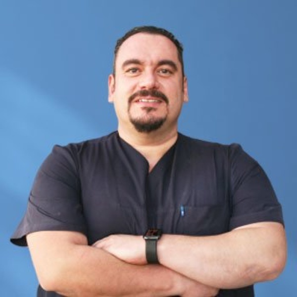 Clinictor - North Cyprus IVF - Mr Önsel  Aktolga