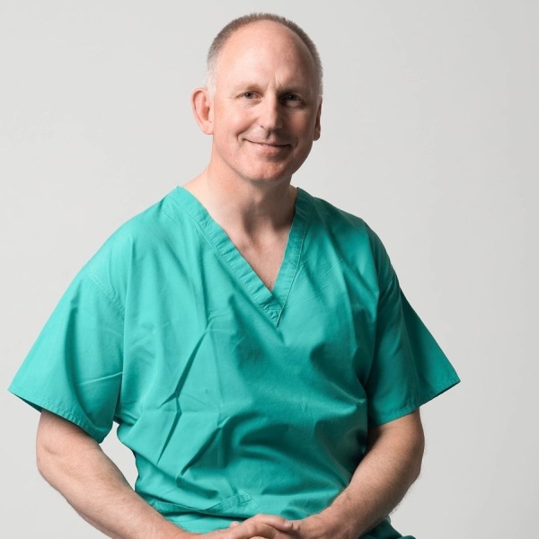 Clinictor - Paul Wilson, St. Joseph's Hospital - Mr Paul Wilson