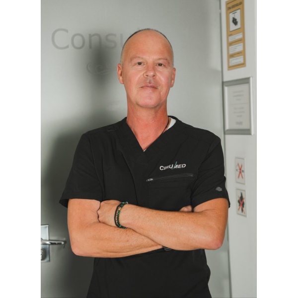Clinictor - Cirumed Clinic Marbella - Mr Peter Schloemer