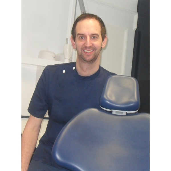 Clinictor - Bespoke Denture Clinic - Middlesborough - Mr Richard Harrison
