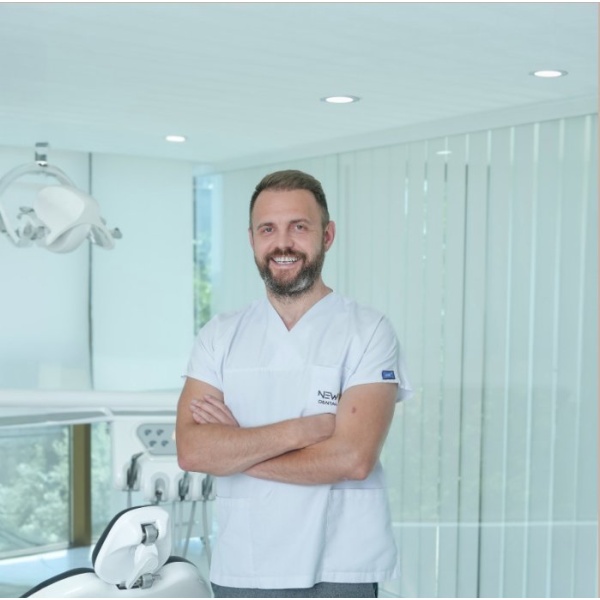 Clinictor - New Look Smile - Mr Rustu Emurla