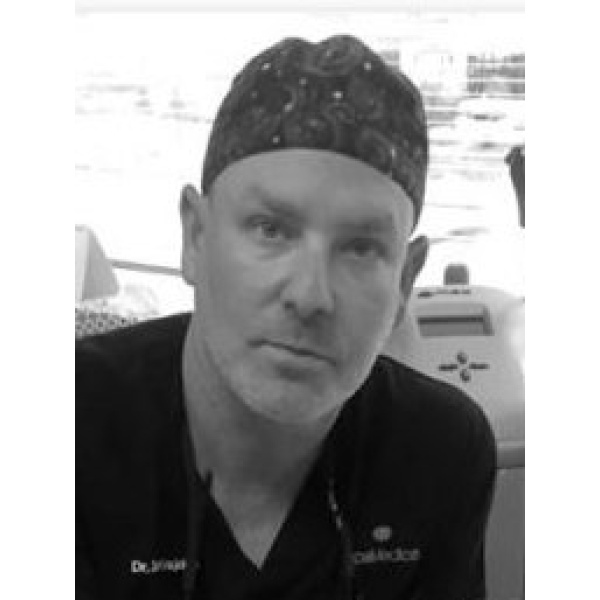 Clinictor - SpaMedica Infinite Vitality Clinic Yorkville - Mr Zel Krajden
