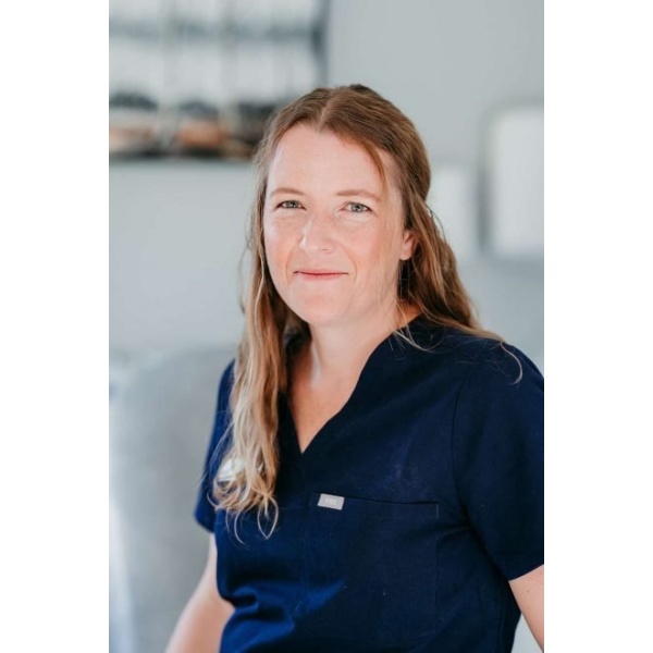 Clinictor - Health & Aesthetics - Mrs Alix  J