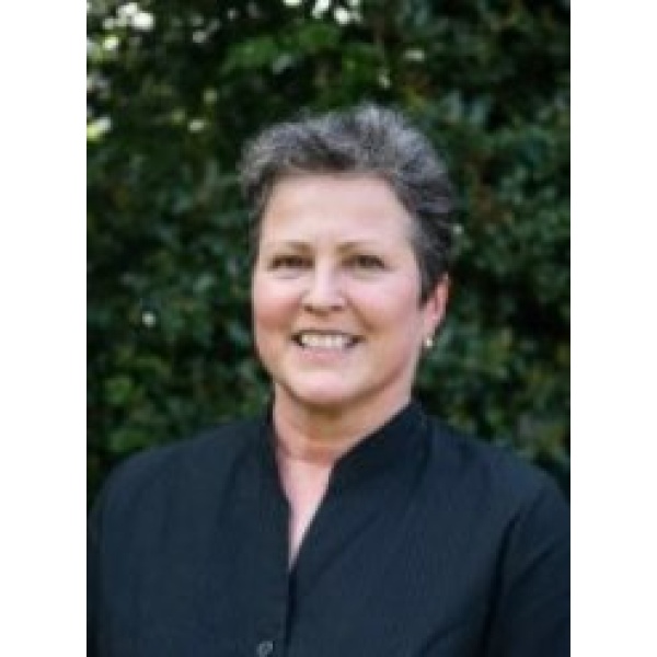 Clinictor - East End Lodge Dental Practice - Mrs Cherry Owens