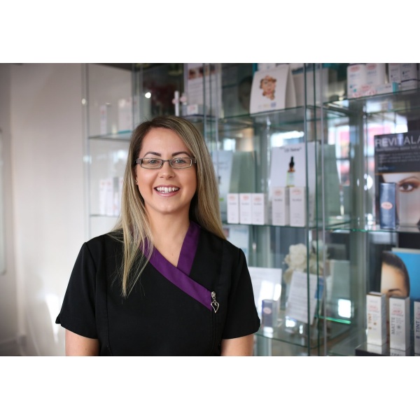 Clinictor - Hair and Skin Cosmetic Clinic - Mrs Daryllblue Winter