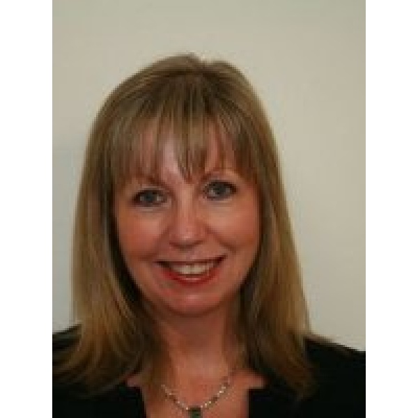 Clinictor - Cae Court Clinic - Mrs Elizabeth Davies