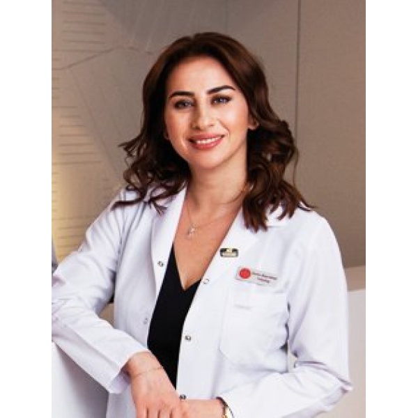 Clinictor - Akademi Saç Terapi Merkezi - Mrs Evrim Bayraktar