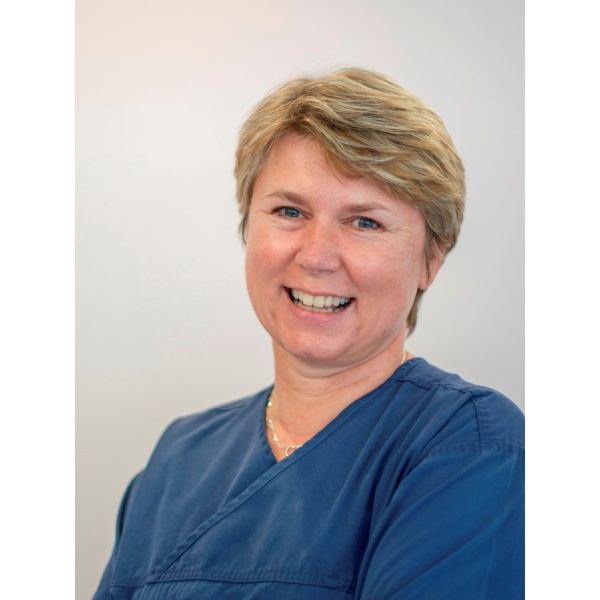 Clinictor - St James Dental - Mrs Helen Willis