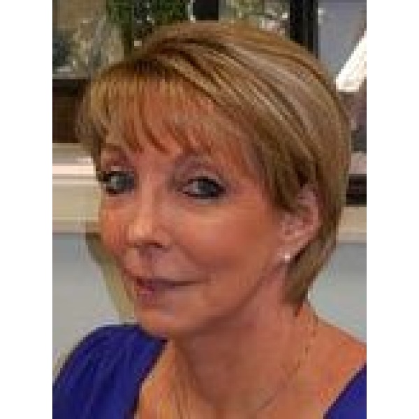Clinictor - Sunninghill Aesthetics - Mrs Jenni Kelly