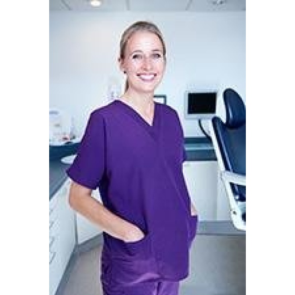 Clinictor - Church Court Dental Practice - Mrs Lorraine Gibb