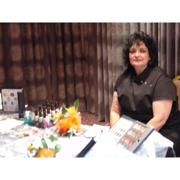 Clinictor - Lorraine Mobile Beauty Therapist - Mrs Lorraine P