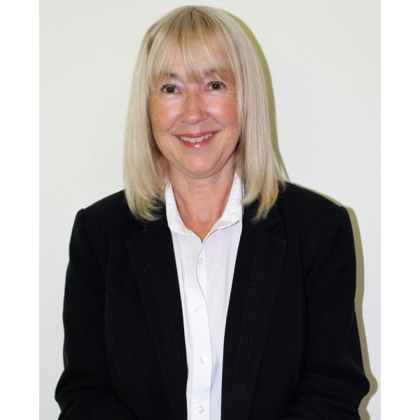 Clinictor - Thorndike Implant and Dental Care - Mrs Maggie Whitehead