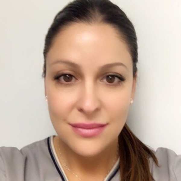 Clinictor - Advanced Laser Clinic - Mrs Roxanne Simon