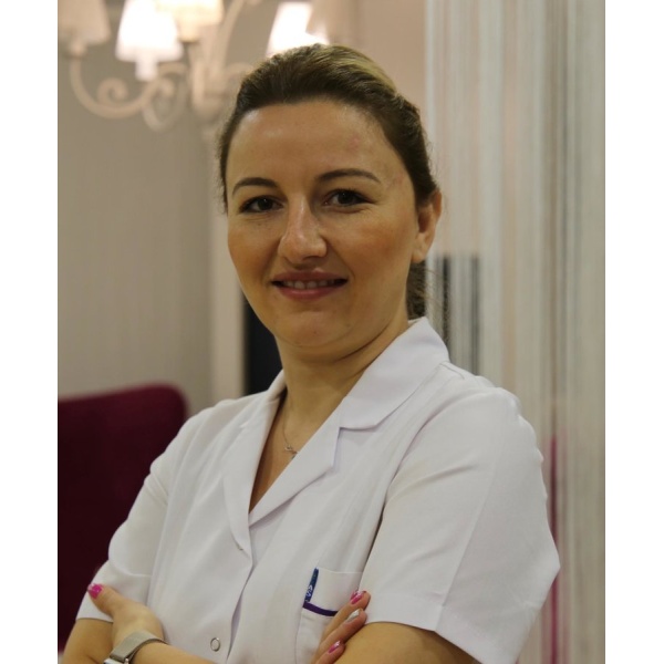 Clinictor - Dr Tamer Şakrak Kliniği - Mrs Selin Erdem