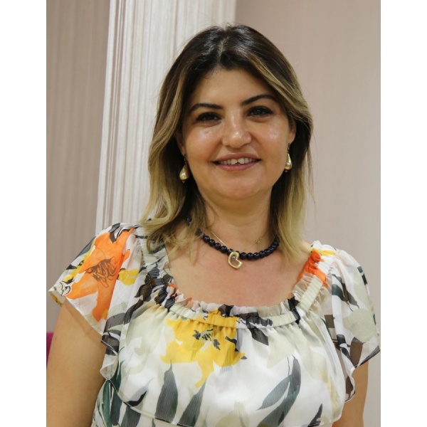 Clinictor - Dr Tamer Şakrak Kliniği - Mrs Şule Şakrak