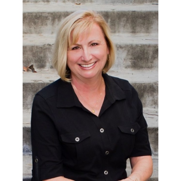 Clinictor - Main Street Dental Team - Mrs Susan