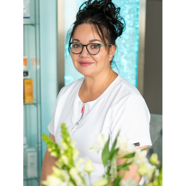 Clinictor - Cosmedica Clinics - Mrs Vicky Cooney