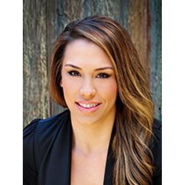 Clinictor - Younique Cosmetic Surgery and Med Spa - Ms Amber Torres