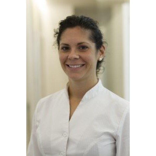 Clinictor - DENT Dental Practice - Ms Belen Navarro