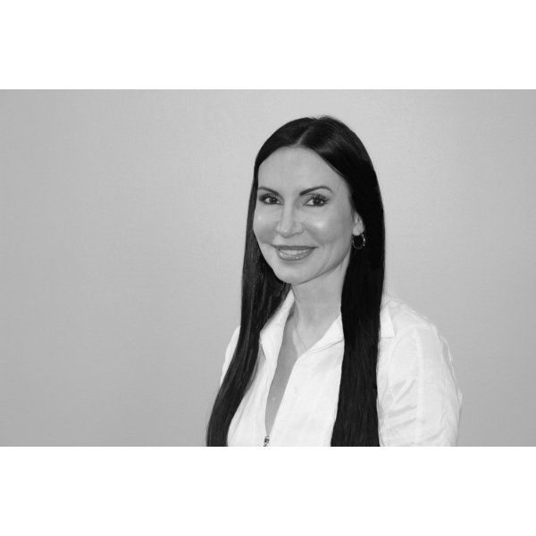 Clinictor - Facial Surgery and Cosmetic Centre of Ottawa - Ms Bonnie C