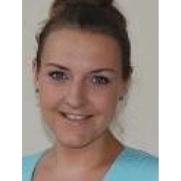 Clinictor - Laserdent - Ms Carolina Zynis