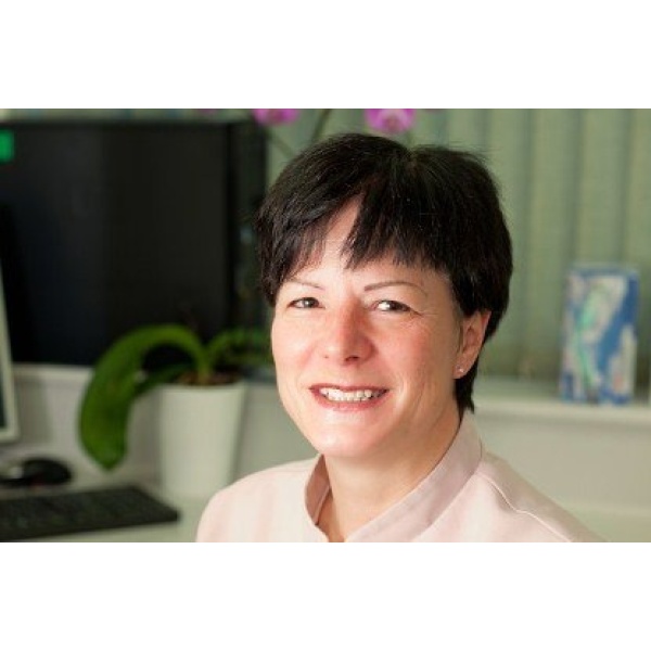 Clinictor - Minchinhampton Dental Practice - Ms Debs Alps