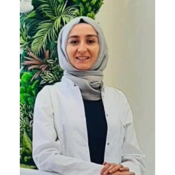 Clinictor - Bahçekent Kli̇ni̇k Ağiz Ve Di̇ş Sağliği Poli̇kli̇ni̇ği̇ - Ms Esra Evirgen Demiryürek