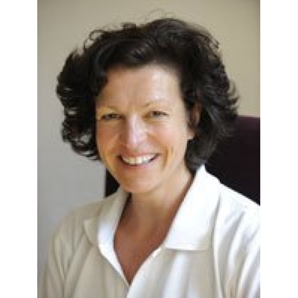 Clinictor - Chelsea Sports & Physiotherapy Clinic - Ms Julia Parish