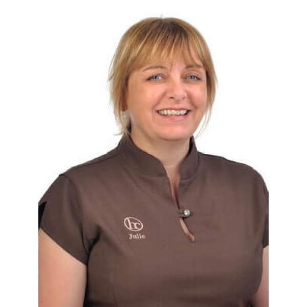 Clinictor - Hallcross Dental Practice - Ms Julie Haines