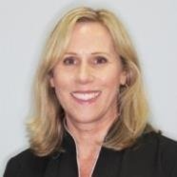 Clinictor - Brighton Beach Dental - Ms Julie Hodge