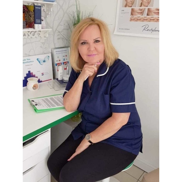 Clinictor - The Look You Deserve - Ms Linda Miles