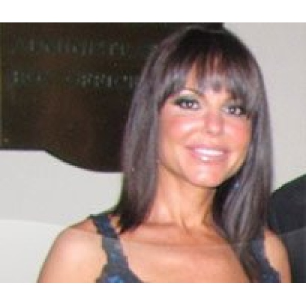 Clinictor - Toronto Cosmetic Clinic - Ms Lori Pollock