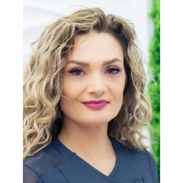 Clinictor - Dentist Fara Durere - Ms Madalina Radu